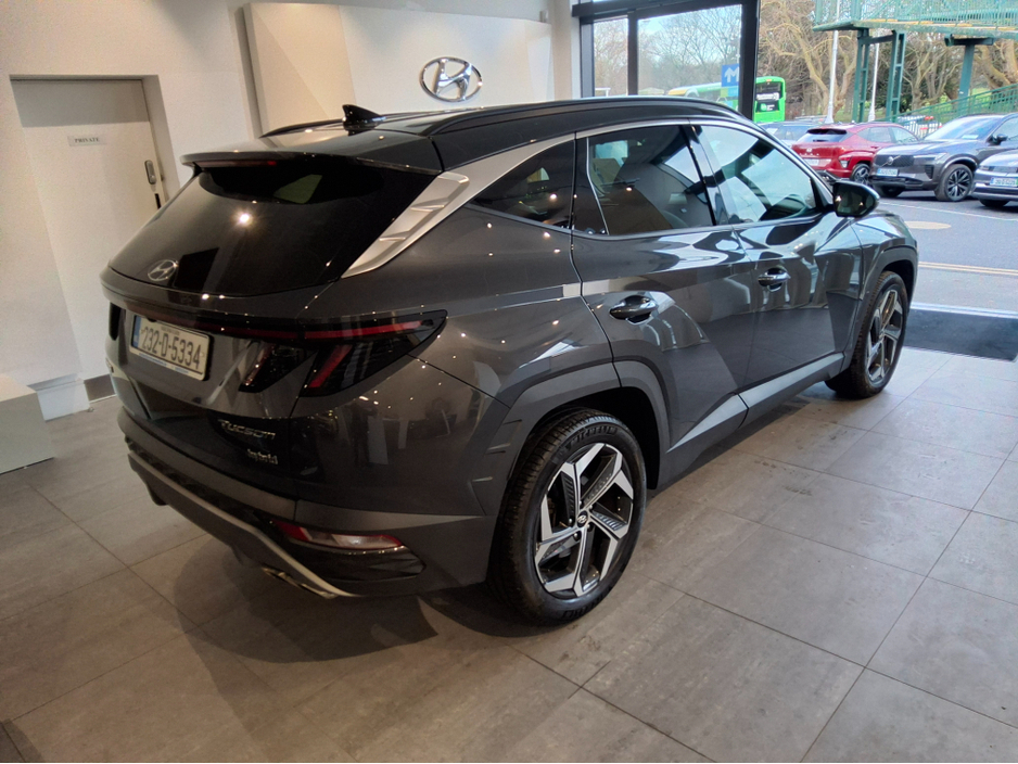 2023 Hyundai Tucson - image 2