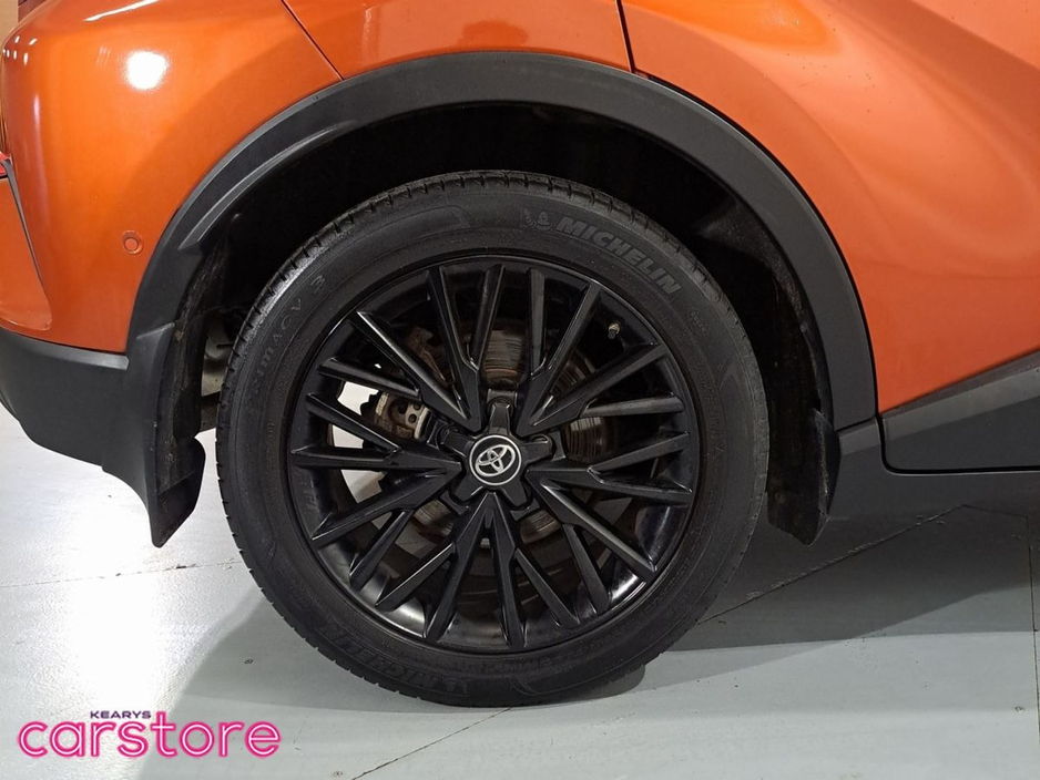 2020 Toyota C-HR 2.0 HYBRID LAUNCH EDITION €24,880