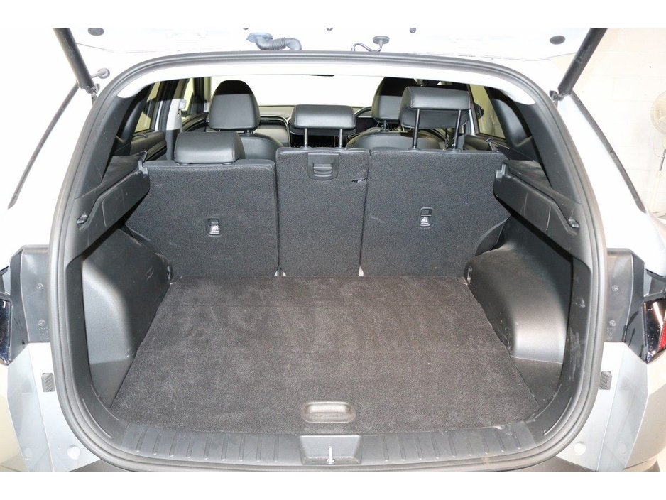 2023 Hyundai Tucson - image 7