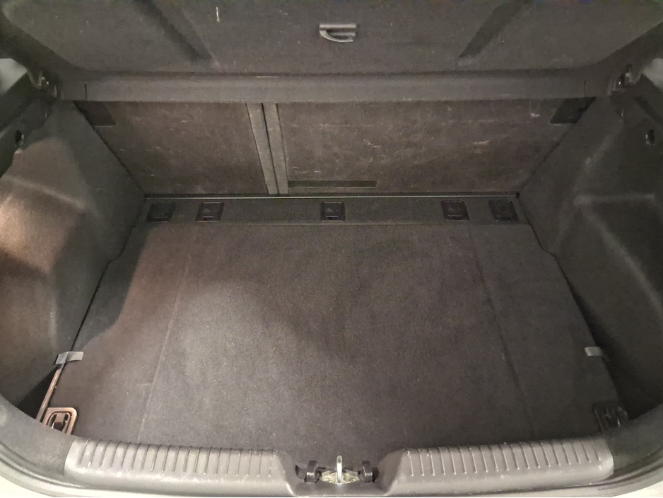 2016 Hyundai i30 1.6 DELUXE 5DR €9,888