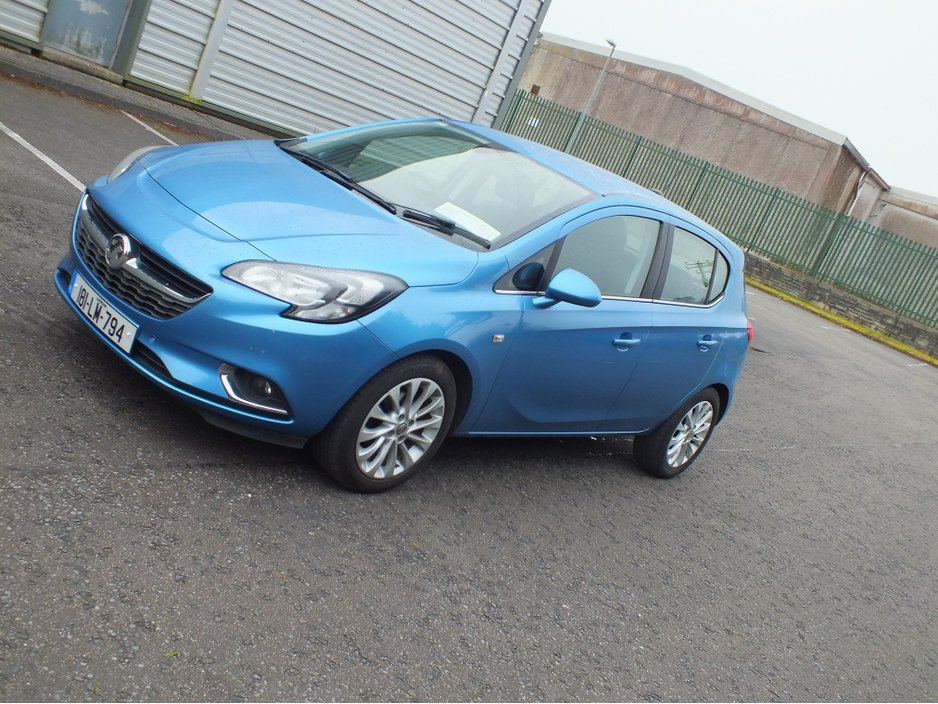 2018 Opel Corsa - image 2