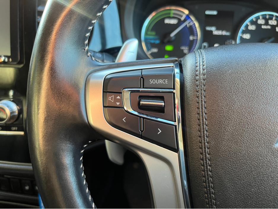 2020 Mitsubishi Outlander G 4WD HYBRID PLUG IN AUTOMATIC 2.4 PETROL //HIGH SPEC//LOW MILES//HALF LEATHER HEATED ELECTRIC SEATS//HEATED STEERING WHEEL// €24,950