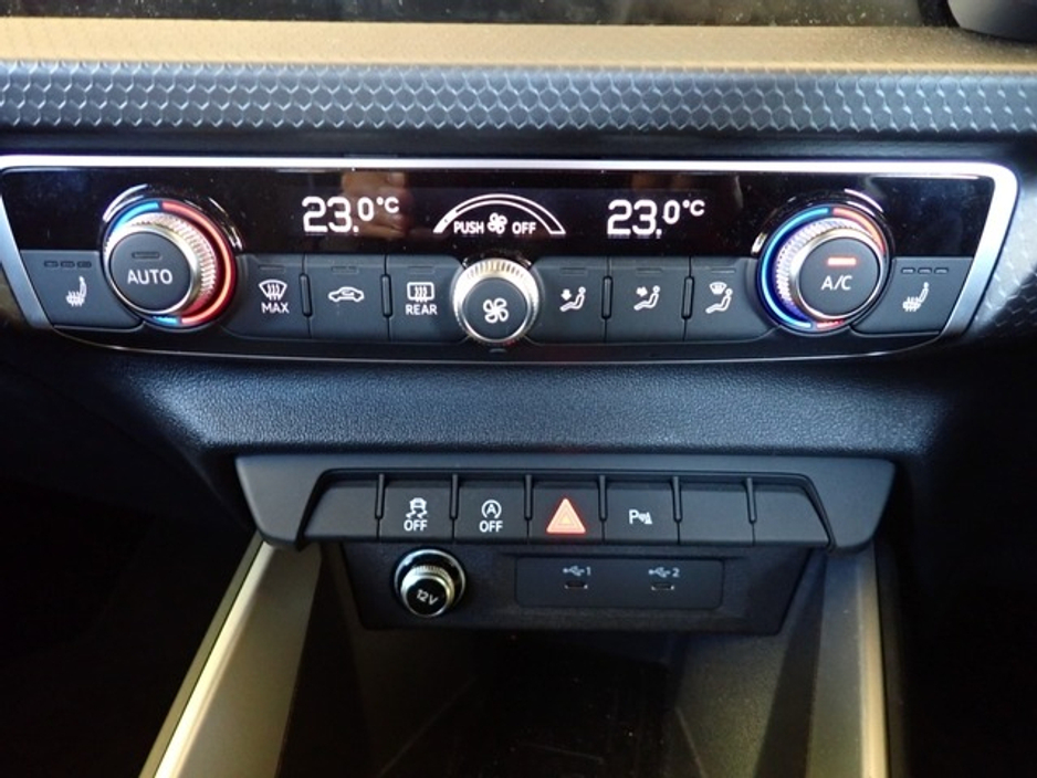 2021 Audi A1 - image 6