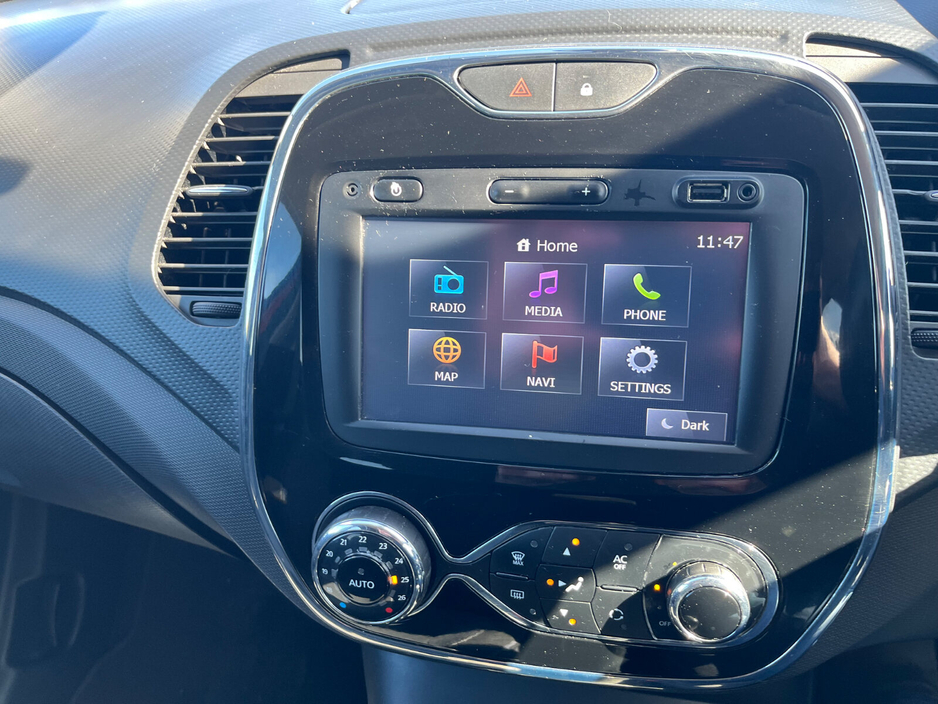 2015 Renault Captur - image 12