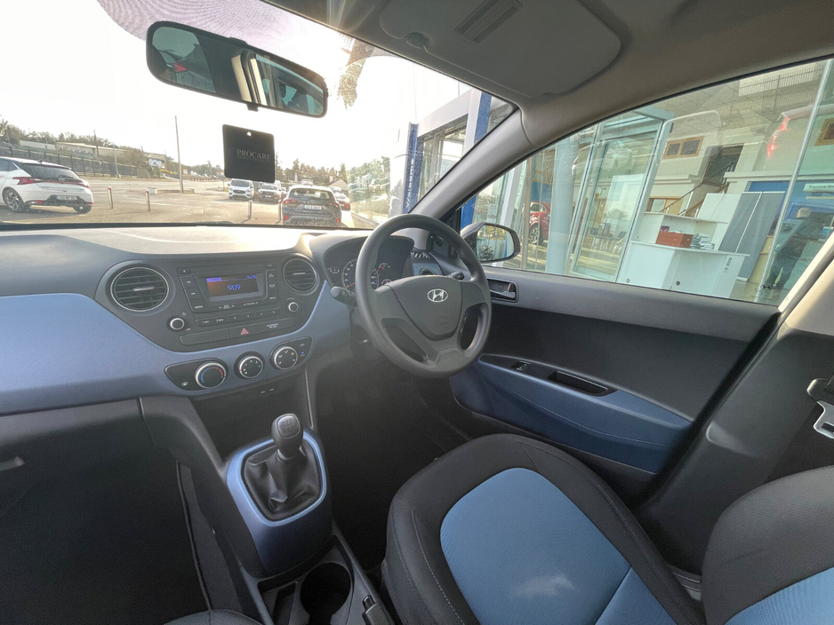 2019 Hyundai i10 - image 12