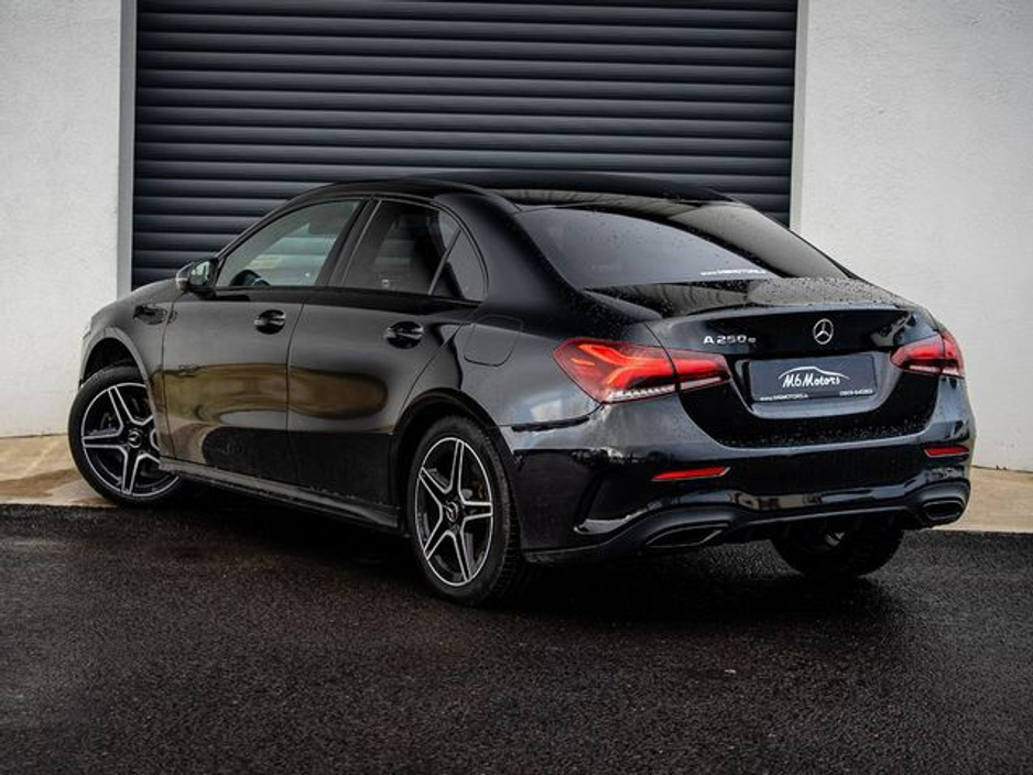 2022 Mercedes-Benz A Class - image 2