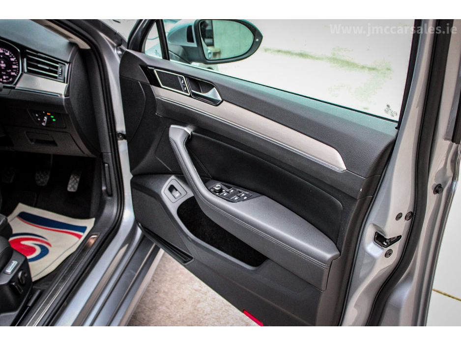 2018 Volkswagen Passat 1.6 TDI 120HP Highline €21,995