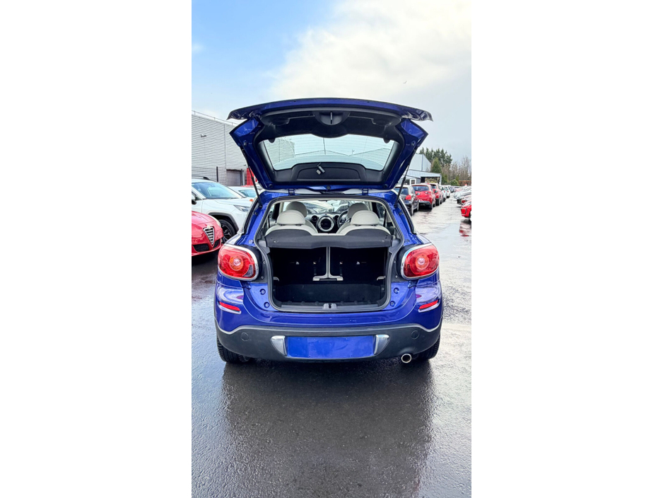 2013 MINI Hatch Cooper €8,999