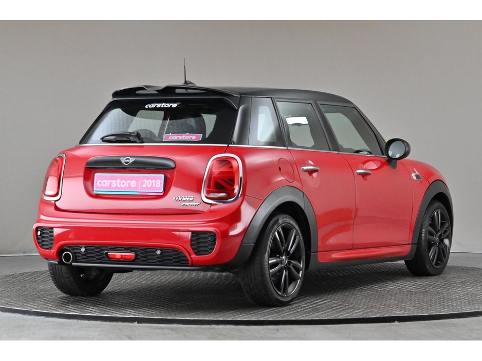2018 MINI Hatch - image 9
