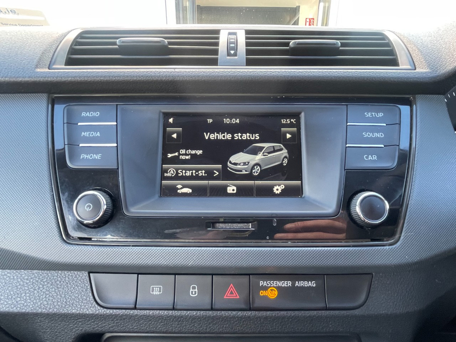 2015 Skoda Fabia - image 12