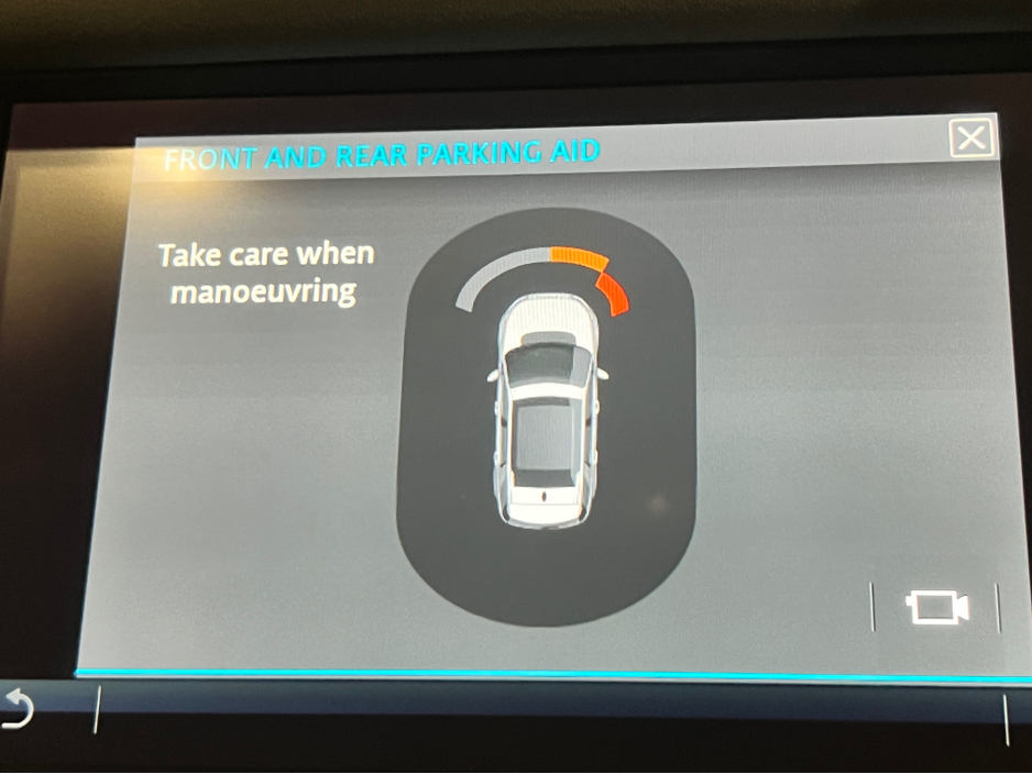 2019 Land Rover Discovery Sport - image 24