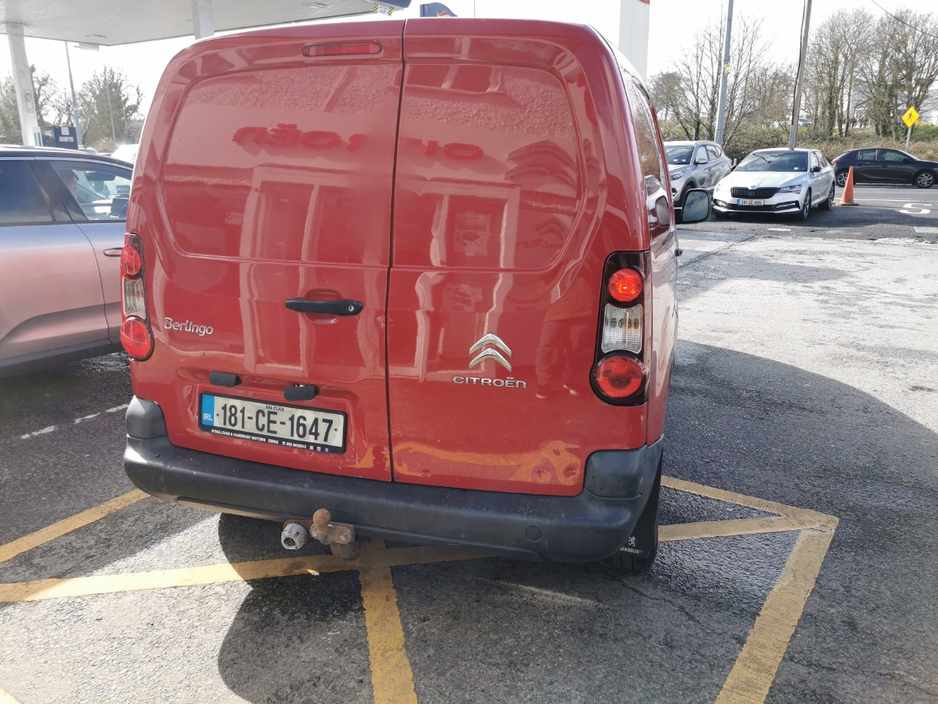 2018 Citroen Berlingo - image 6