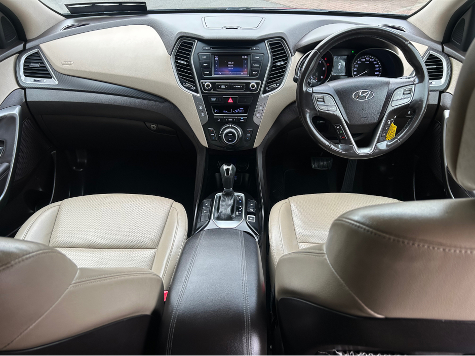 2018 Hyundai Santa Fe - image 8