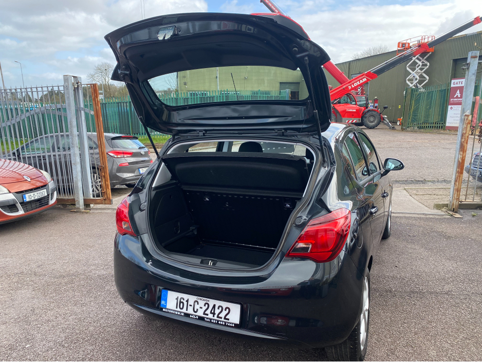 2016 Opel Corsa - image 8