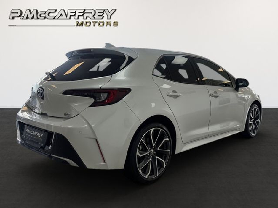 2023 Toyota Corolla - image 5