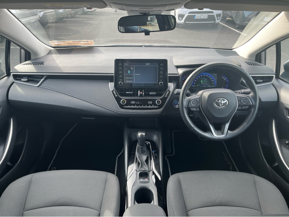 2022 Toyota Corolla - image 9