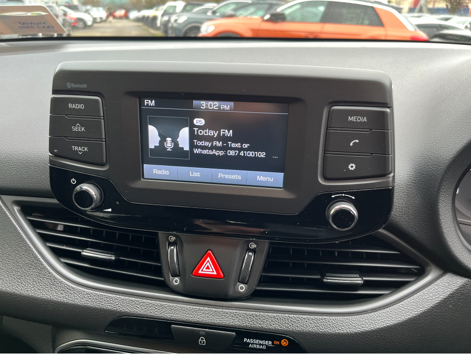 2019 Hyundai i30 - image 18