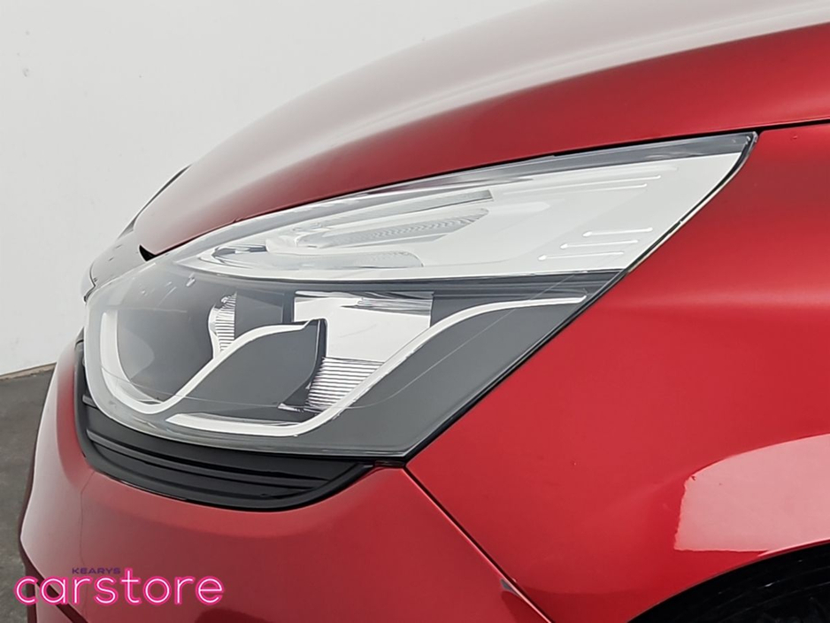 2018 Renault Clio - image 16