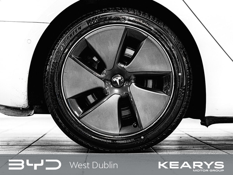 2021 Tesla Model 3 RWD €23,890