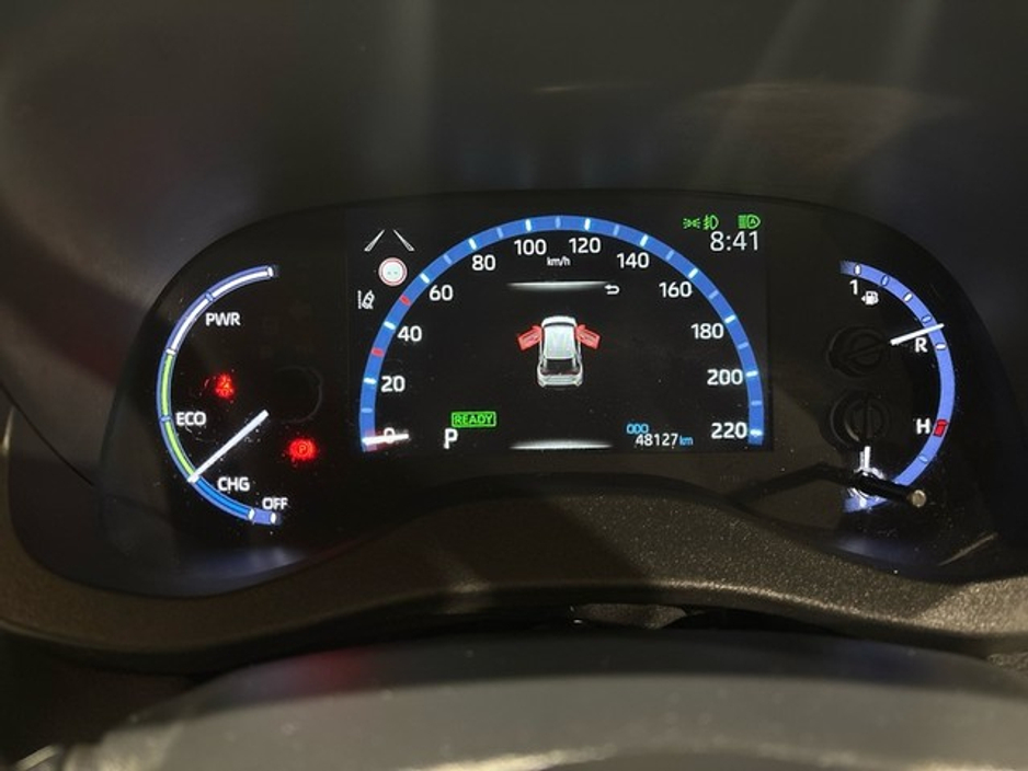 2023 Toyota Yaris Cross LUNA SPORT BI-TONE HYBRID AUTO €28,950