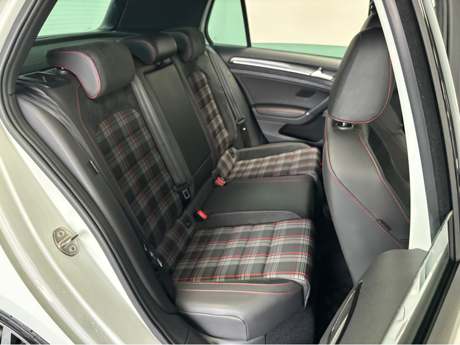 2015 Volkswagen Golf *VOLKSWAGEN GOLF GTI PERFORMANCE PACK* *TARTAN CLOTH SEATS* *DSG AUTOMATIC* *WIDE NAV SCREEN* *AUTO LIGHTS* *FOG LIGHTS* *REVERSE CAMERA* *PARKING SENSORS* *FINANCE AVAILABLE* *TRADE INS WELCOME* €19,950