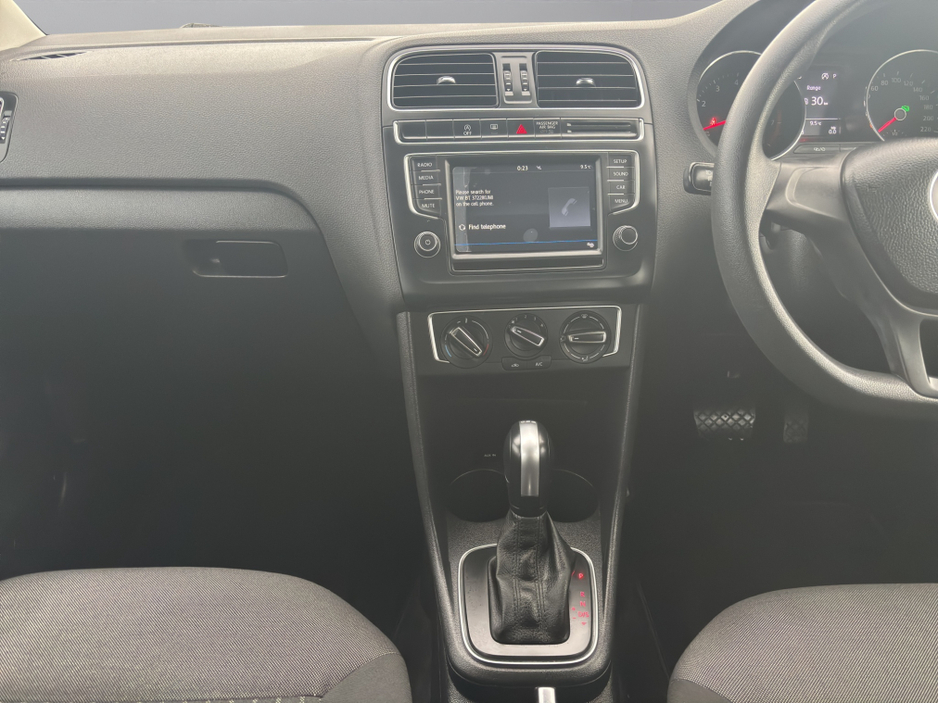 2017 Volkswagen Polo 2017 VW POLO (S64) €13,495