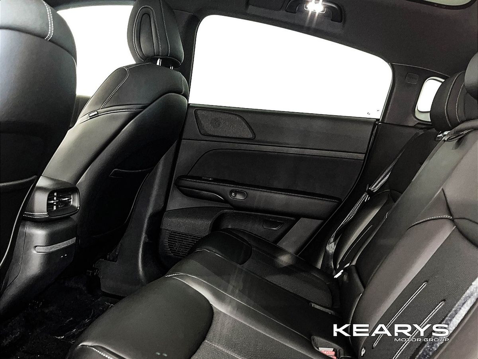 2026 Xpeng G6 - image 14