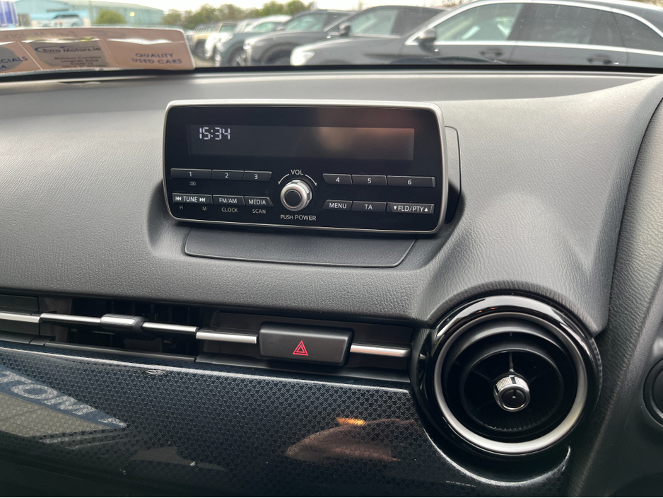 2018 Mazda Mazda2 - image 19