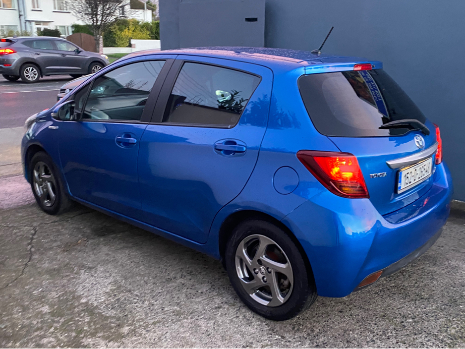 2015 Toyota Yaris ICON CVT 5DR AUTO 1.5 VVT-I 98BHP €10,945