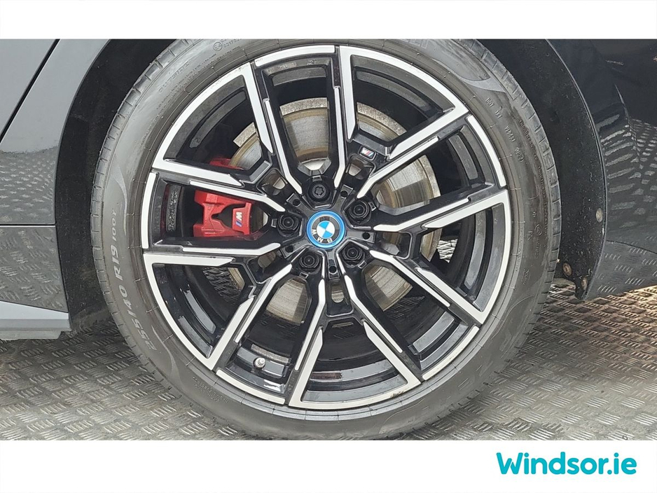 2023 BMW i4 I4 Edrive40*Big Battery* M Sport + Pro Pack €44,995