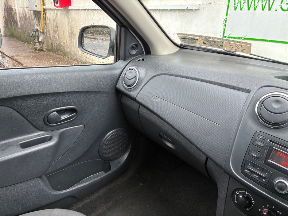 2015 Dacia Sandero ALTERNATIVE 1.5 DCI 90 4DR €6,750