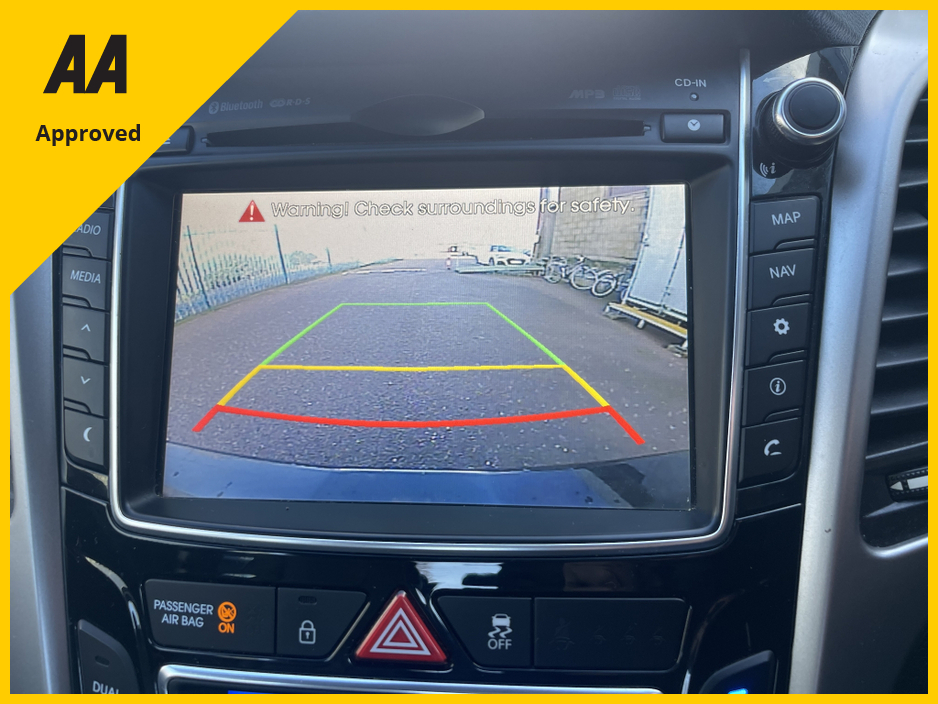 2015 Hyundai i30 PREMIUM BLUE DRIVE €6,950