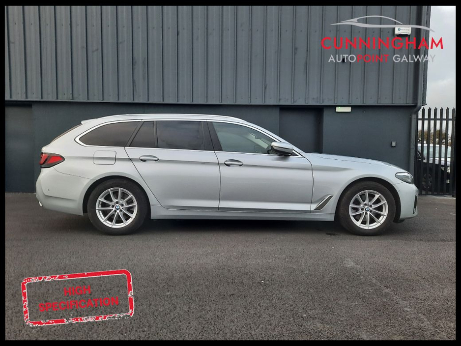 2020 BMW 5 Series 520d xDrive SE Auto [Tech & Comfort Packs] €29,990