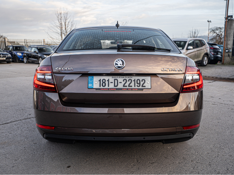 2018 Skoda Octavia - image 14