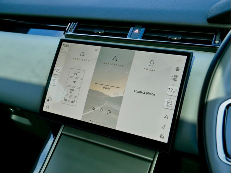 2025 Land Rover Range Rover Velar - image 18