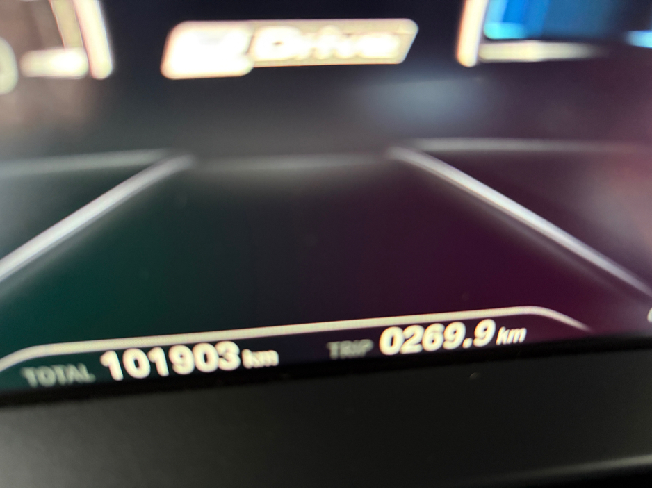 2017 BMW 5 Series - image 15