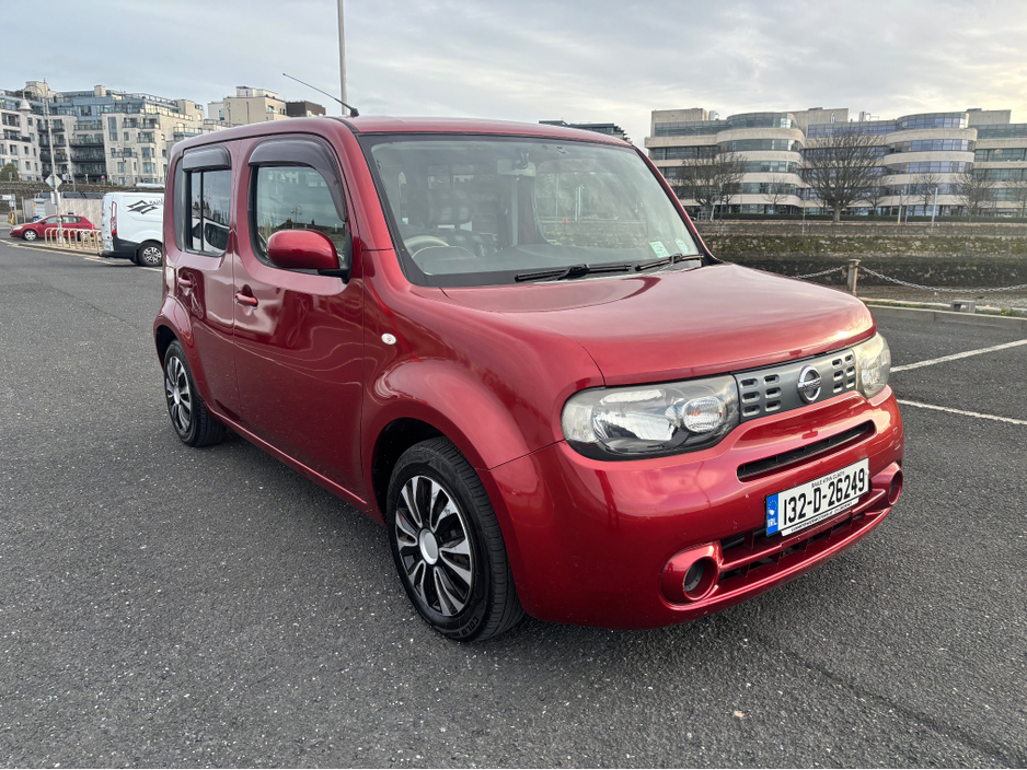 2013 Nissan Cube - image 11