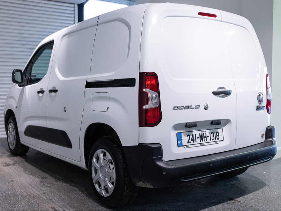 2024 Fiat Doblo SWB 1.5 100HP 650KG 4DR €16,220