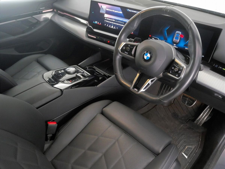 2024 BMW 5 Series 520i M Sport Pro Saloon €60,900