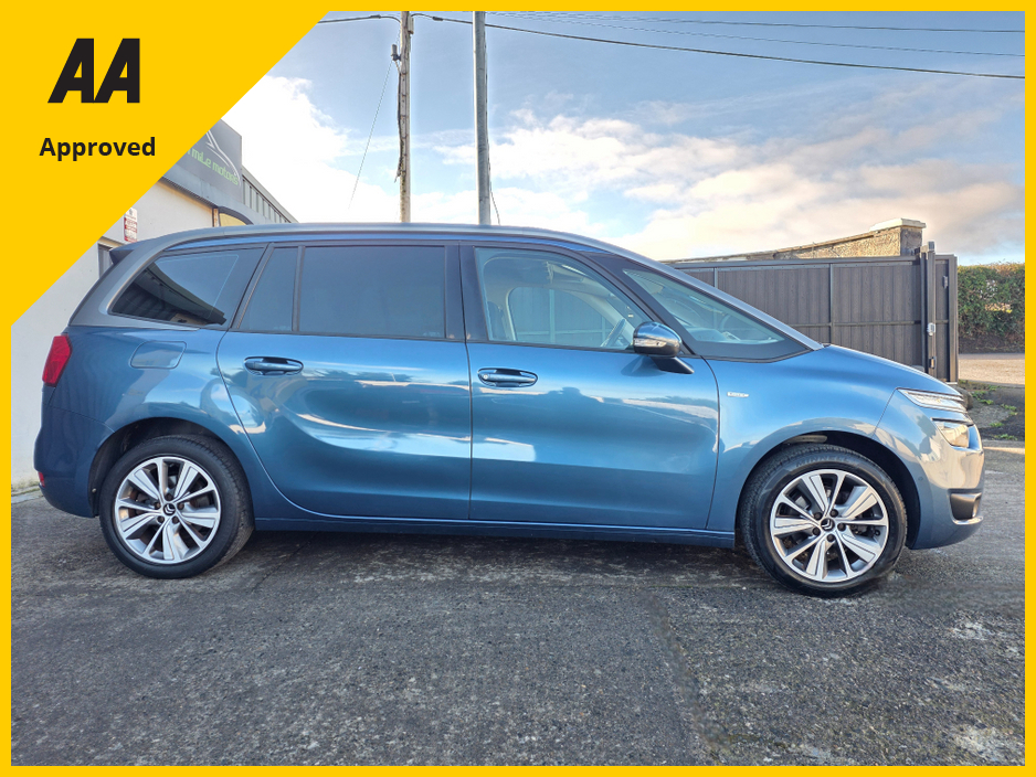 2016 Citroen Grand C4 Picasso - image 9