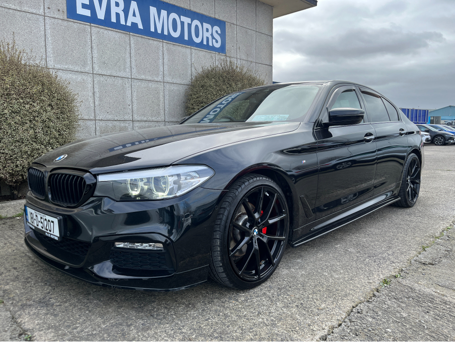 2018 BMW 5 Series - image 5