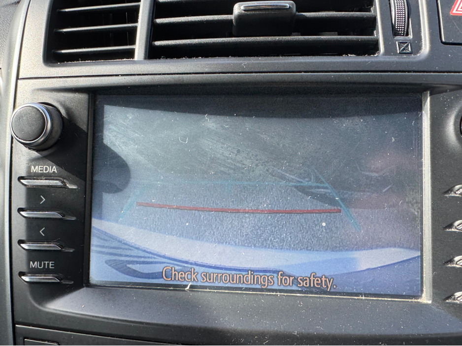 2017 Toyota Verso - image 5