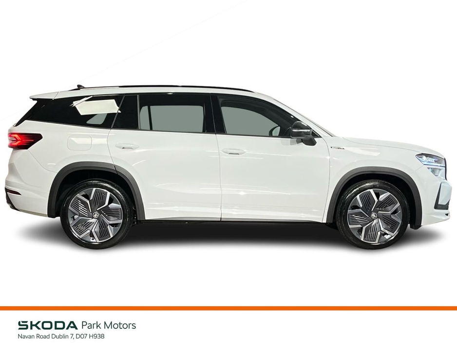 2025 Skoda Kodiaq Sportline IV 1.5TSi PHEV 204BHP - Reversing Camera - Climate Control - Sat Nav - Heated Seats - Keyless Start - Apple CarPlay/Android Auto €53,950