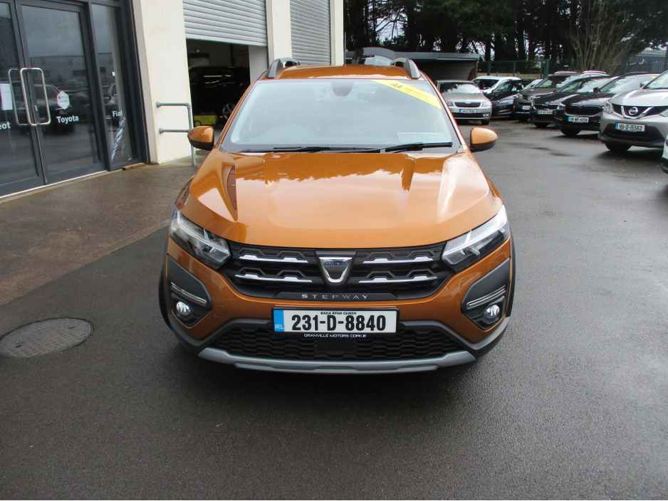 2023 Dacia Sandero - image 2