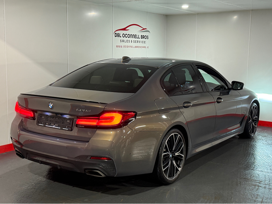 2023 BMW 5 Series - image 6