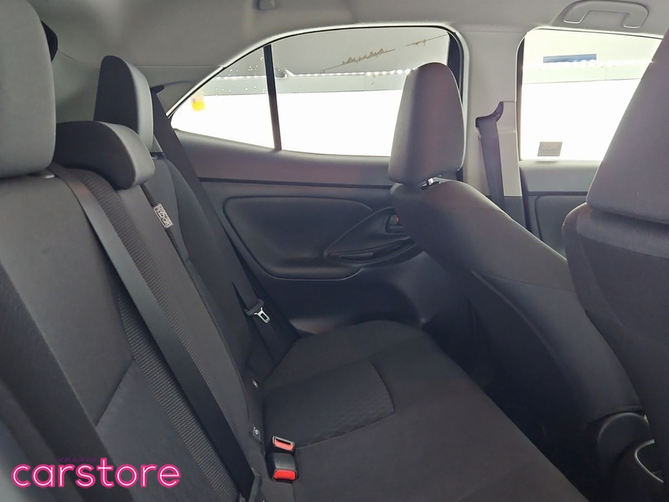 2021 Toyota Yaris Cross - image 10