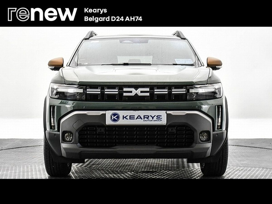 2025 Dacia Duster - image 8