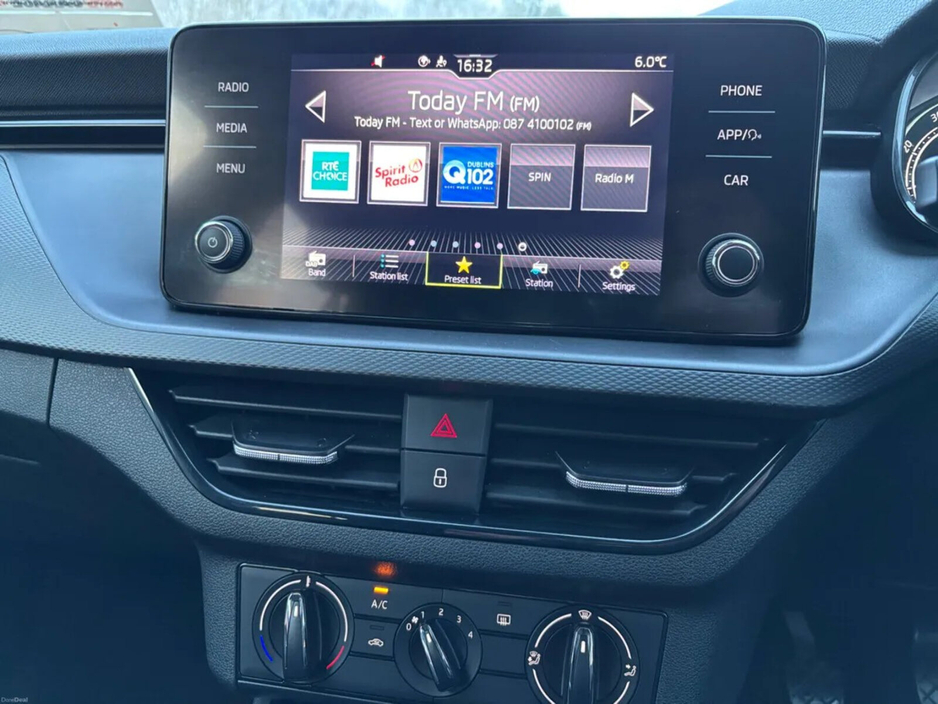 2023 Skoda Scala - image 21