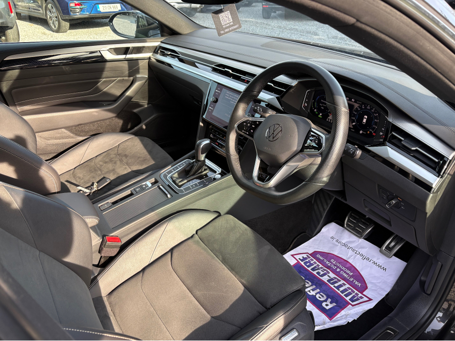 2022 Volkswagen Arteon - image 11