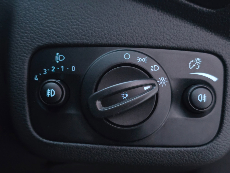 2017 Ford Kuga 2.0TDCI 150PS Titanium €13,950